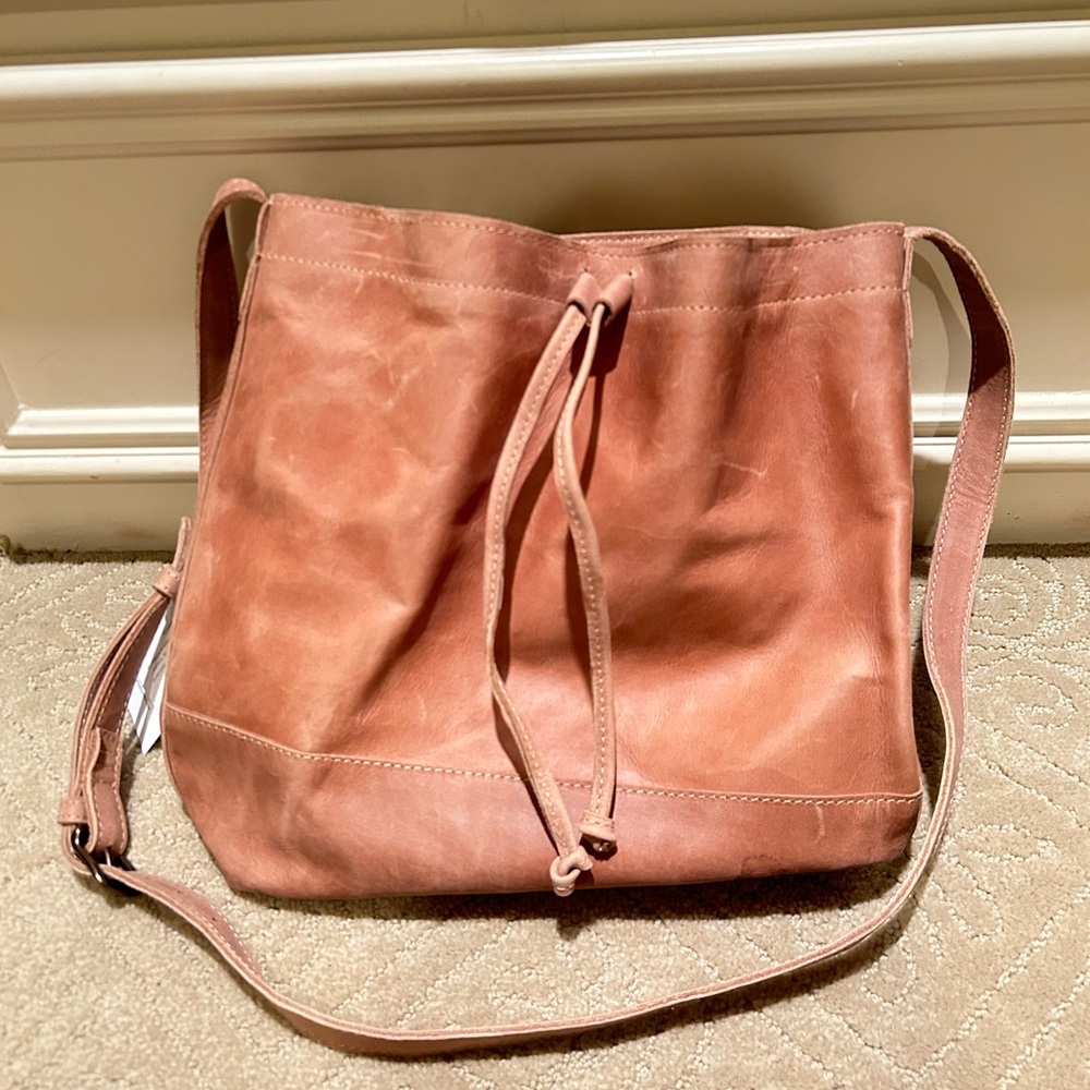 NEW leather bucket bag